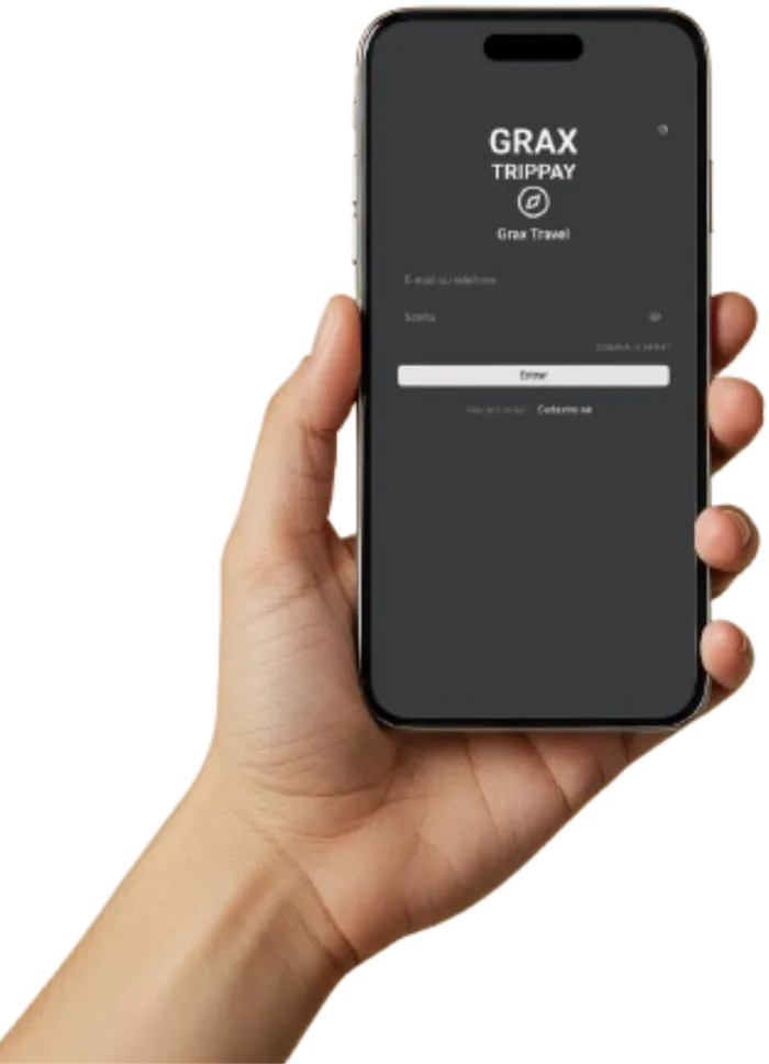 Mão segurando um celular com o app Grax Trippay aberto